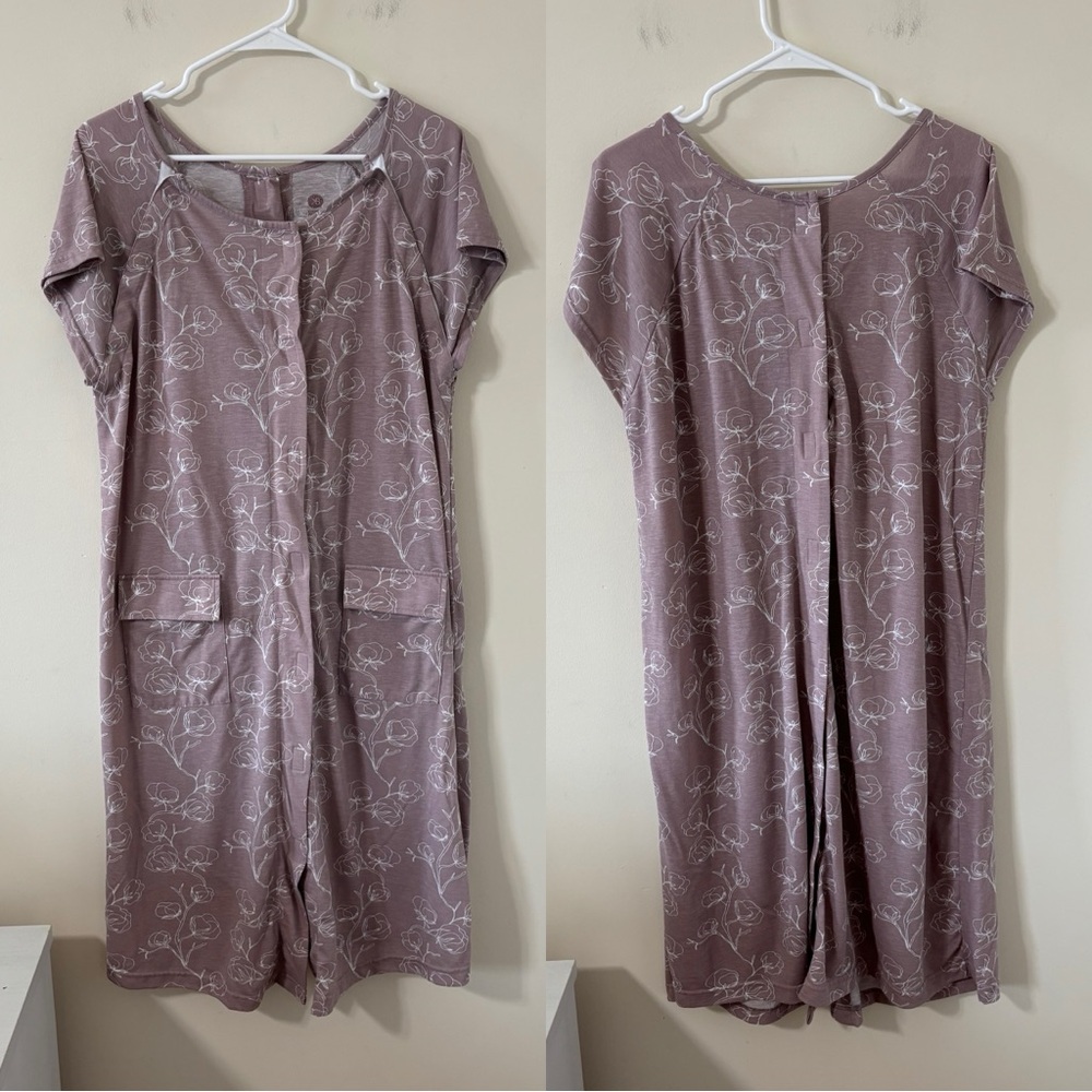Kindred Bravely Universal Labor & Delivery Gown Lilac Bloom Size S/M/L - Picture 2 of 9